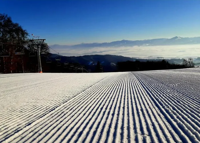 Snowland شقة Valča